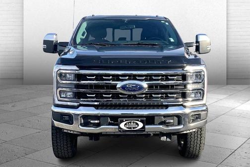 2023 Ford F-350 Lariat Super Duty
