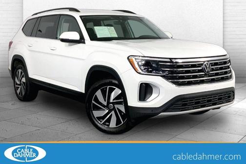 Pure White 2025 Volkswagen Atlas 2.0T SE