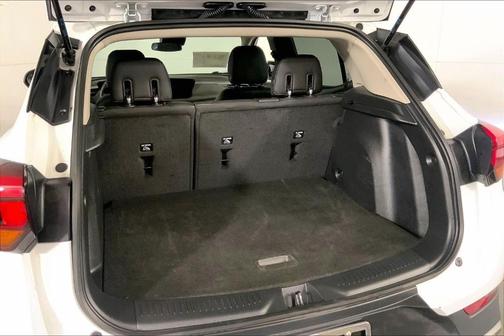 Summit White 2025 Buick Encore GX Preferred