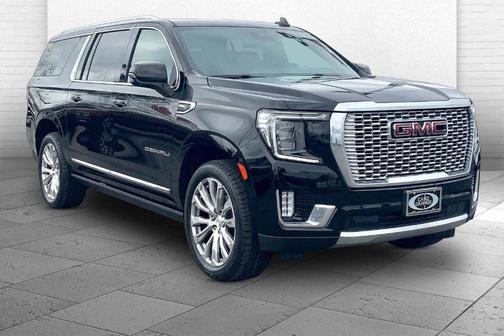 Onyx Black 2023 GMC Yukon XL Denali