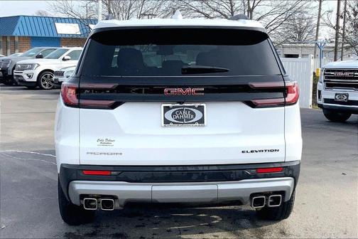 2025 GMC Acadia Elevation