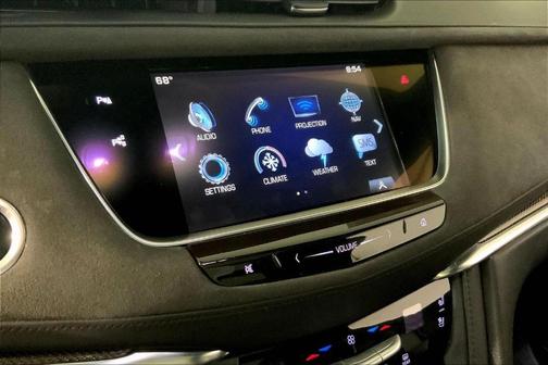 Radiant Silver Metallic 2017 Cadillac XT5 Platinum