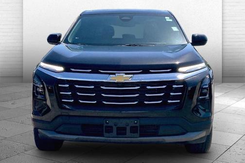 Mosaic Black Metallic 2025 Chevrolet Equinox LT