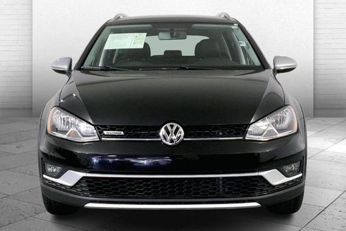 2017 Volkswagen Golf Alltrack TSI S