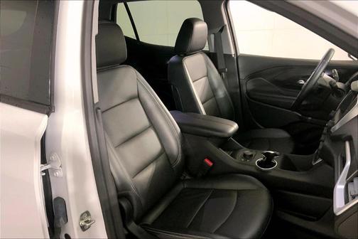 Summit White 2024 GMC Terrain SLT