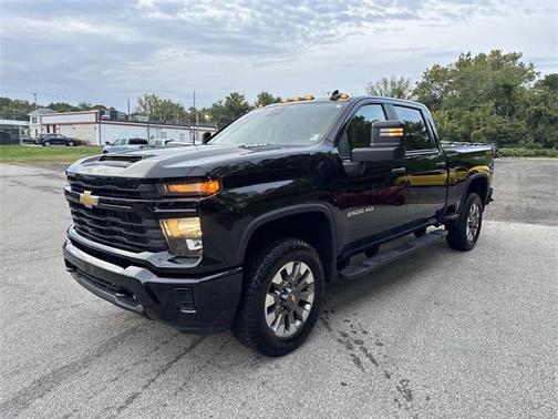 2024 Chevrolet Silverado 2500 Custom