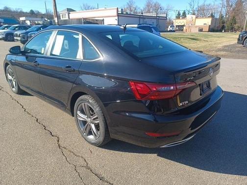 2021 Volkswagen Jetta 1.4T R-Line