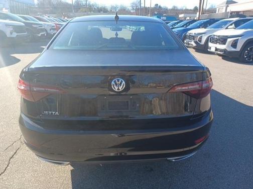 2021 Volkswagen Jetta 1.4T R-Line