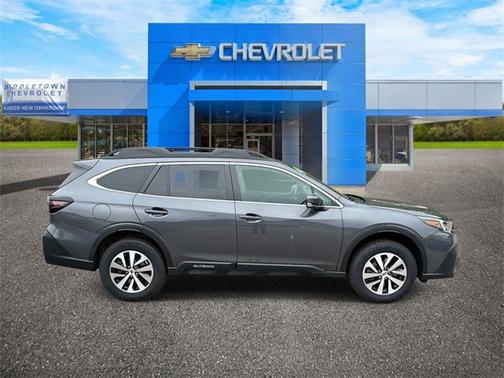 2022 Subaru Outback Premium