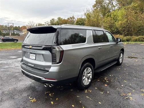 2025 Chevrolet Suburban Premier