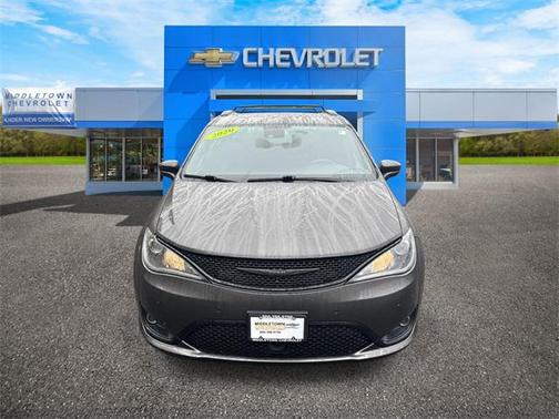2020 Chrysler Pacifica Touring-L Plus