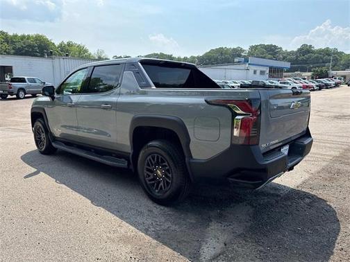 2025 Chevrolet Silverado EV LT