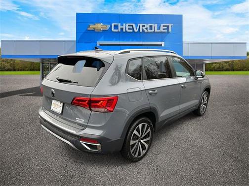 2023 Volkswagen Taos 1.5T SE