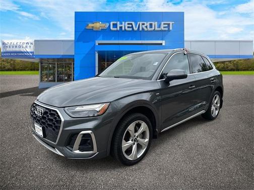 2022 Audi Q5 45 S line Premium Plus