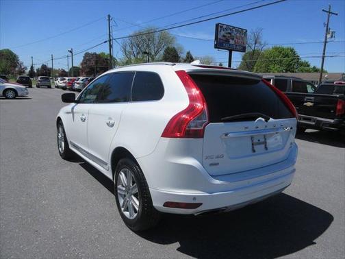 2016 Volvo XC60 T6 Drive-E