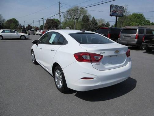 2019 Chevrolet Cruze LS