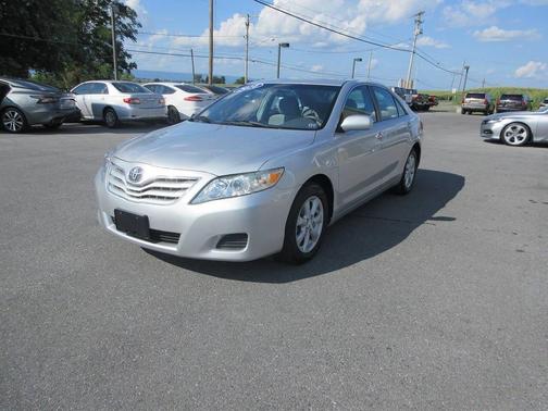 2010 Toyota Camry LE