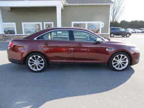 2016 Ford Taurus Limited