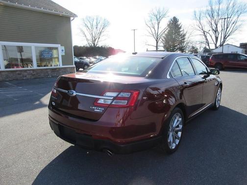 2016 Ford Taurus Limited