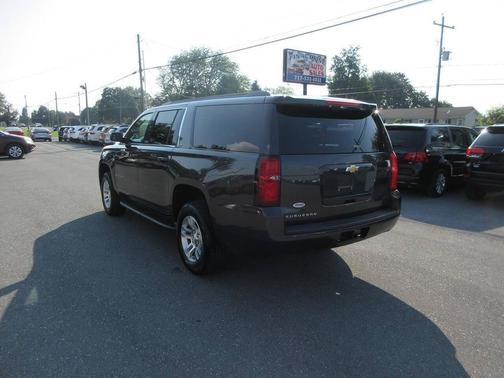 2016 Chevrolet Suburban LS