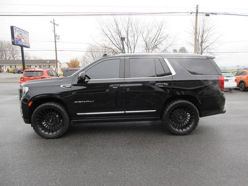 2022 GMC Yukon Denali