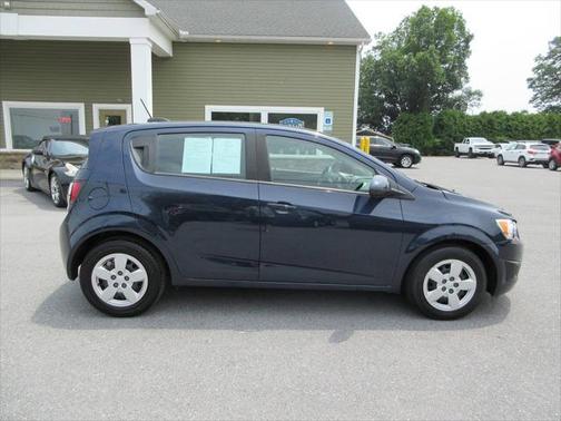 2015 Chevrolet Sonic LS