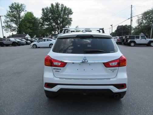 2019 Mitsubishi Outlander Sport SE