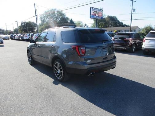 2016 Ford Explorer Sport