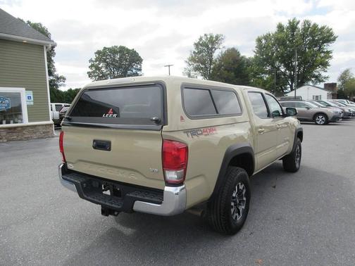 2017 Toyota Tacoma TRD Sport