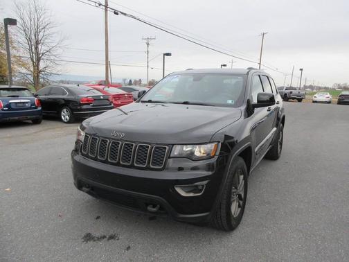 2017 Jeep Grand Cherokee Laredo