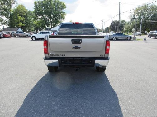 2008 Chevrolet Silverado 1500 LTZ Crew Cab