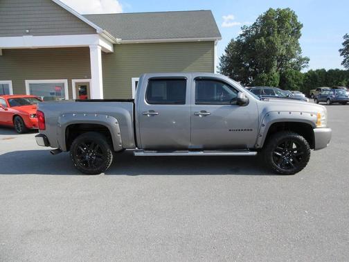 2008 Chevrolet Silverado 1500 LTZ Crew Cab