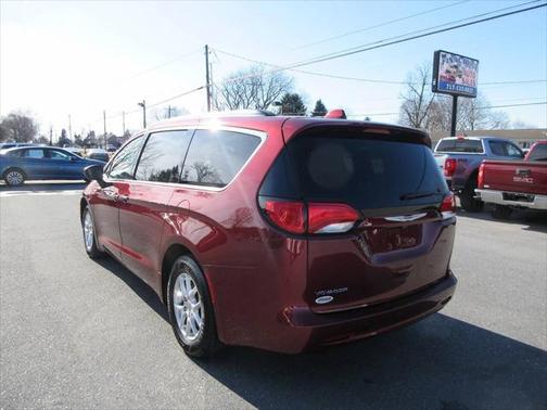2020 Chrysler Voyager LXI