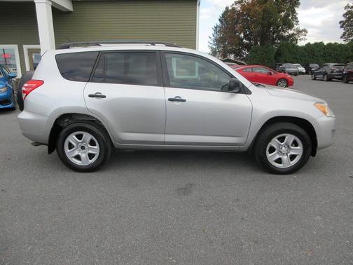 2009 Toyota RAV4 Base