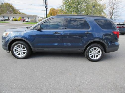 2016 Ford Explorer Base