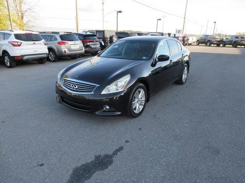 2013 INFINITI G37x Base