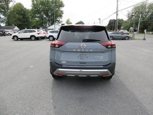 2021 Nissan Rogue Platinum