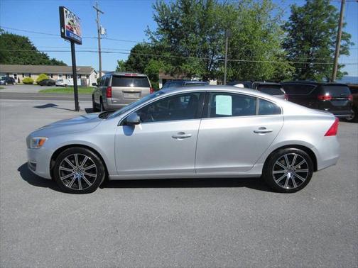 2016 Volvo S60 Inscription T5 Premier