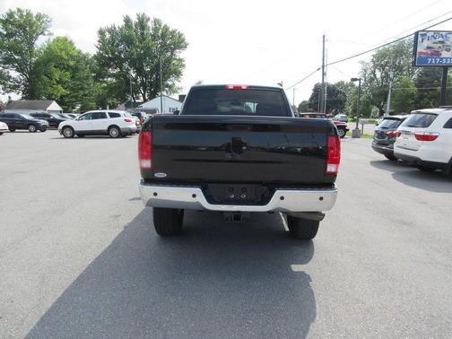 2018 RAM 2500 Tradesman Crew Cab 4x4 6'4' Box