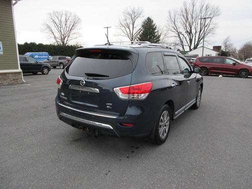 2015 Nissan Pathfinder SL