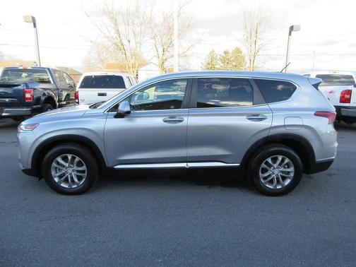 2020 Hyundai SANTA FE SE 2.4