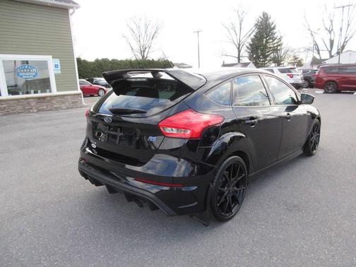 2017 Ford Focus RS Base