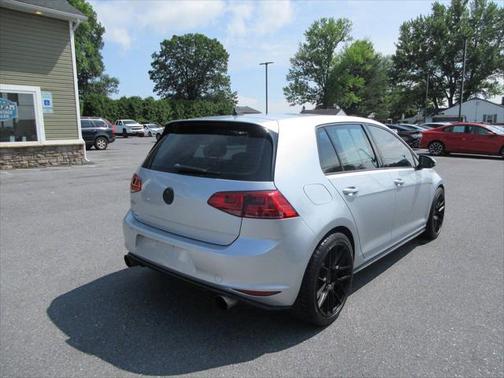 2016 Volkswagen Golf GTI 2.0T S 4-Door