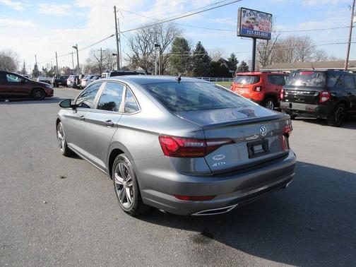 2019 Volkswagen Jetta 1.4T R-Line