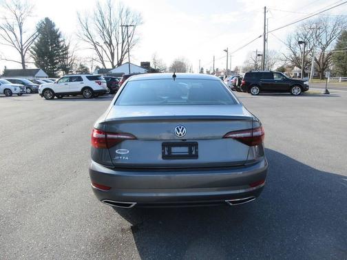 2019 Volkswagen Jetta 1.4T R-Line