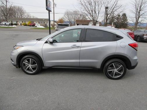 2022 Honda HR-V EX