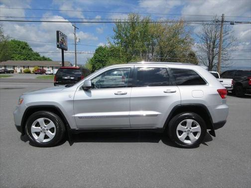2011 Jeep Grand Cherokee Laredo