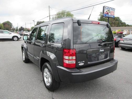 2011 Jeep Liberty Sport