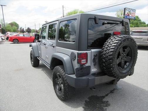 2016 Jeep Wrangler Unlimited Black Bear