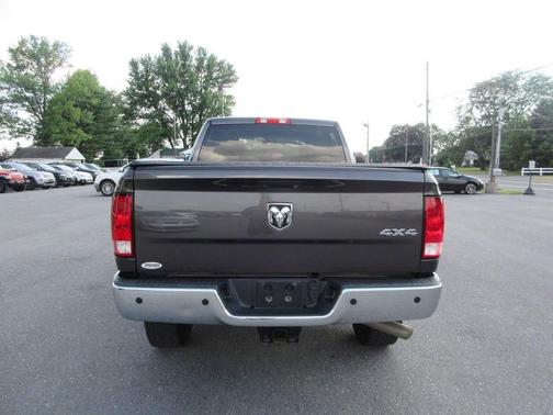 2018 RAM 2500 Tradesman Crew Cab 4x4 6'4' Box